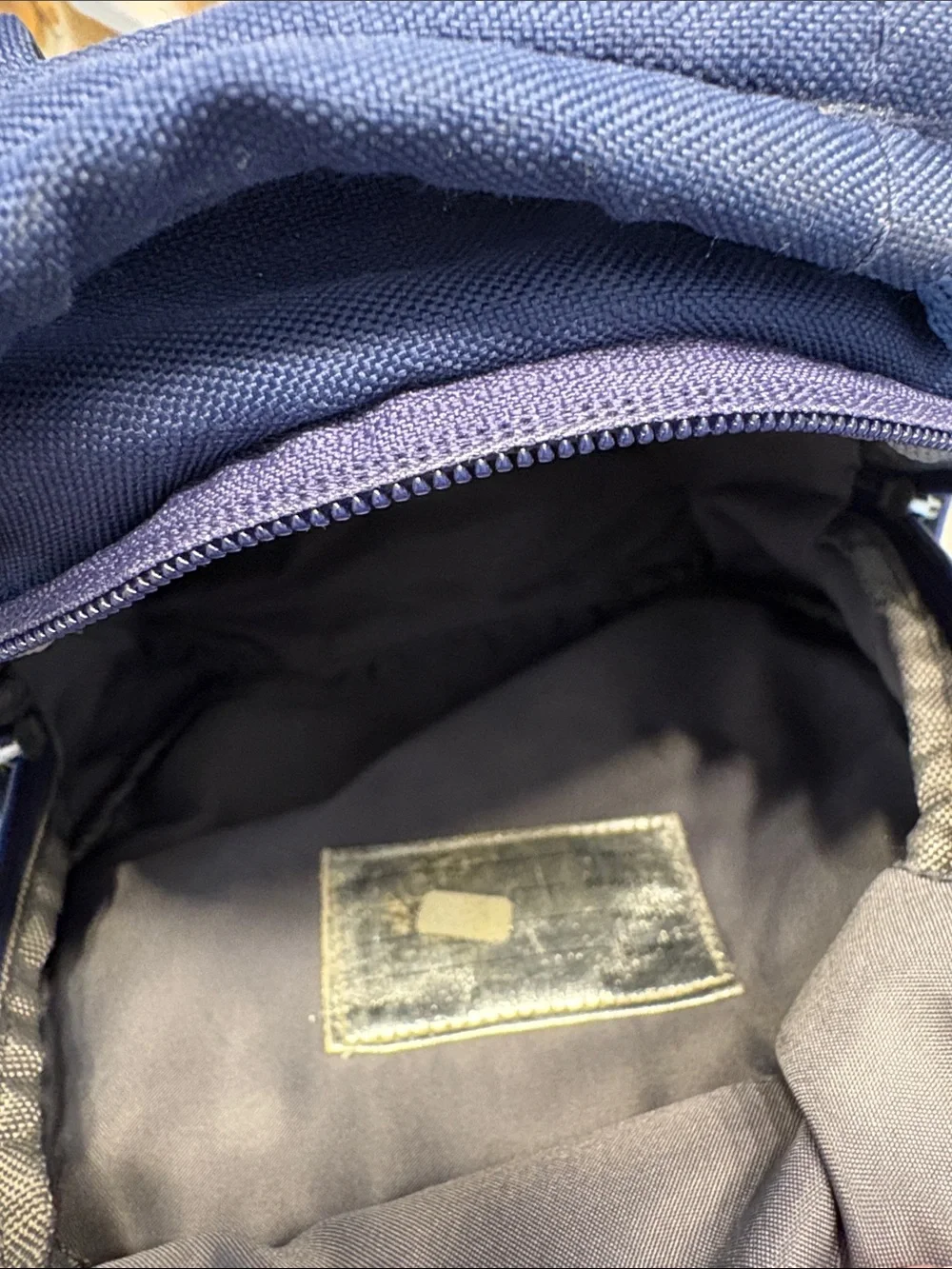 Pottery Barn Kids size Small Navy Dinosaur Skeleton Backpack - Unbranded